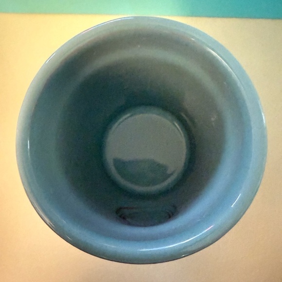 Tiffany & Co. Set of 3 Small Flower Pot Planters in Tiffany Blue and Terracotta - Picture 3 of 4